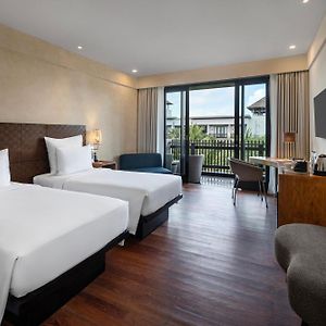 Deluxe Room 2 Single Beds Garden View